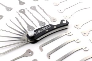 Dangerfield Skeleton multitool – 26 delar detaljer Dangerfield Skeleton multitool – 26 delar - Detaljbild